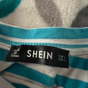 grew out of this shein top its kinda cropped if you are a little taller